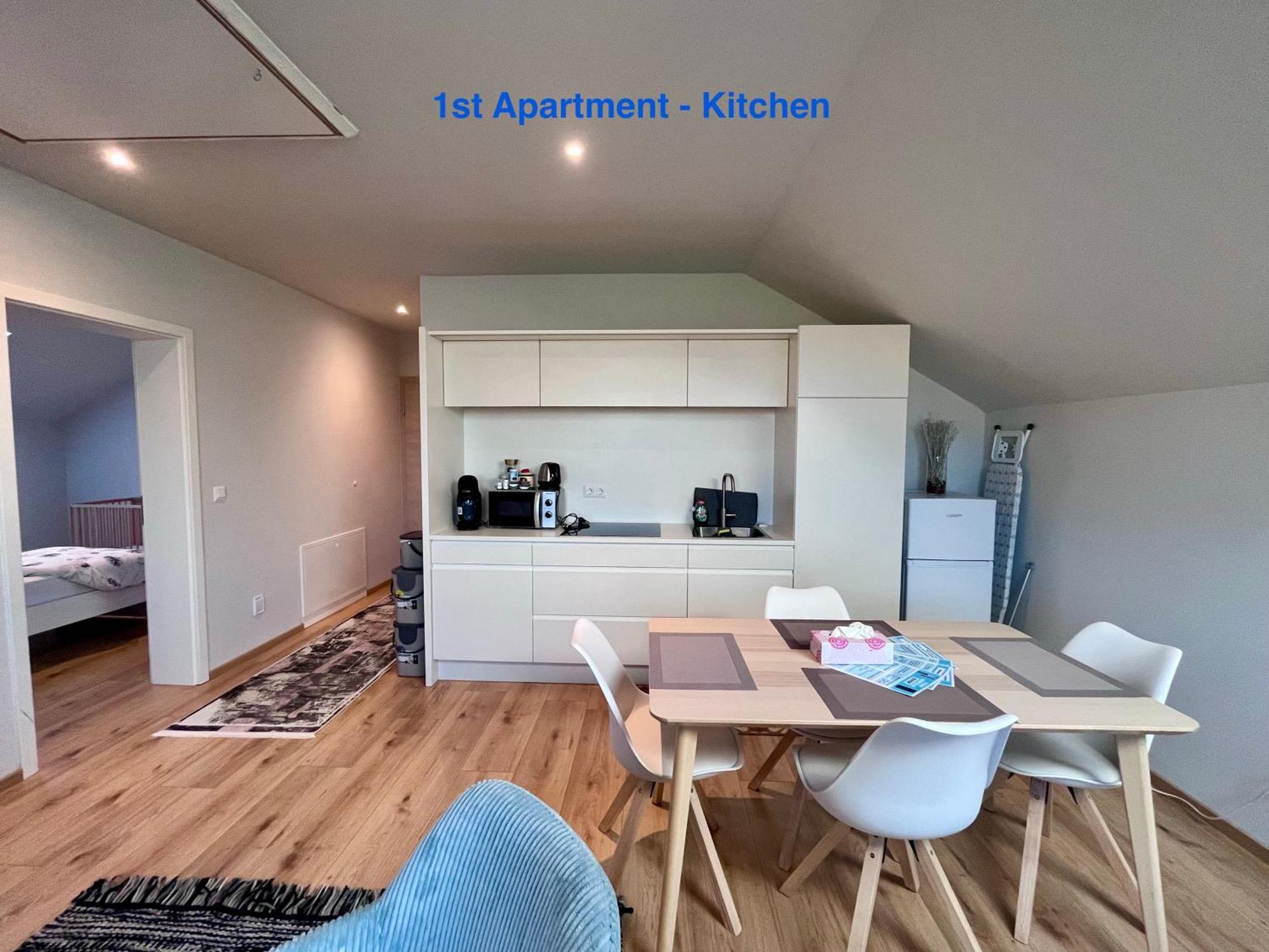 Cozy Apartment Near Vienna Airport Schwechat Εξωτερικό φωτογραφία